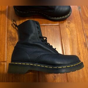Dr.Martens Matte Black Boots